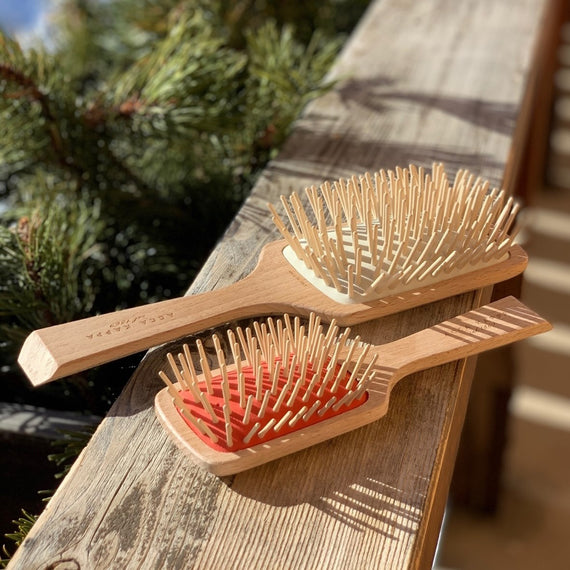 Acca Kappa Beech Wood Cortina Hair Brush