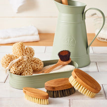 Redecker Nail Brush - Oak + Dark Bristle