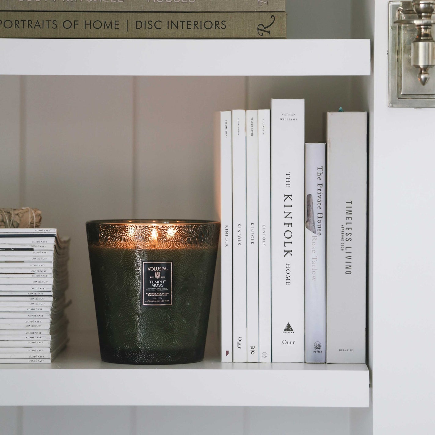 VOLUSPA Temple Moss Boxed 3 Wick Hearth Candle