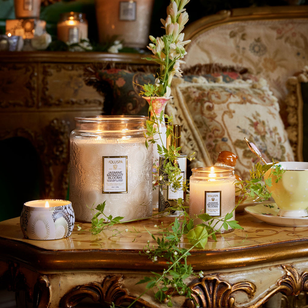 VOLUSPA Jasmine Midnight Blooms Decorative Candle