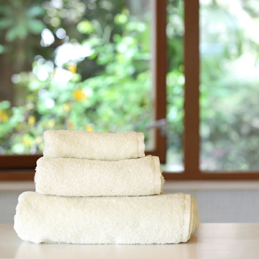 Sasawashi Towel - White (63 x 130cm) FEW REMAIN!