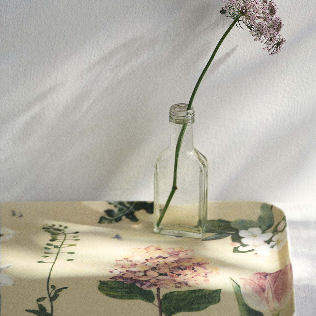 Fog Linen Work Linen Coated Tray (M): Misato Ogihara Botanical