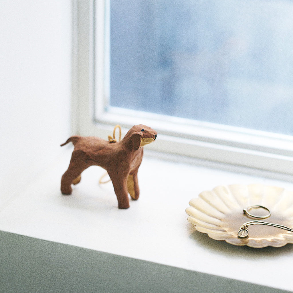 Fog Linen Work Papier Maché Ornament: Dog