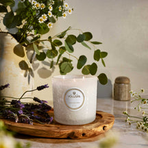 VOLUSPA Mountain Lavender & Chamomile 3 Wick Luxe Candle