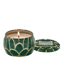 VOLUSPA Noble Fir Garland Decorative Candle
