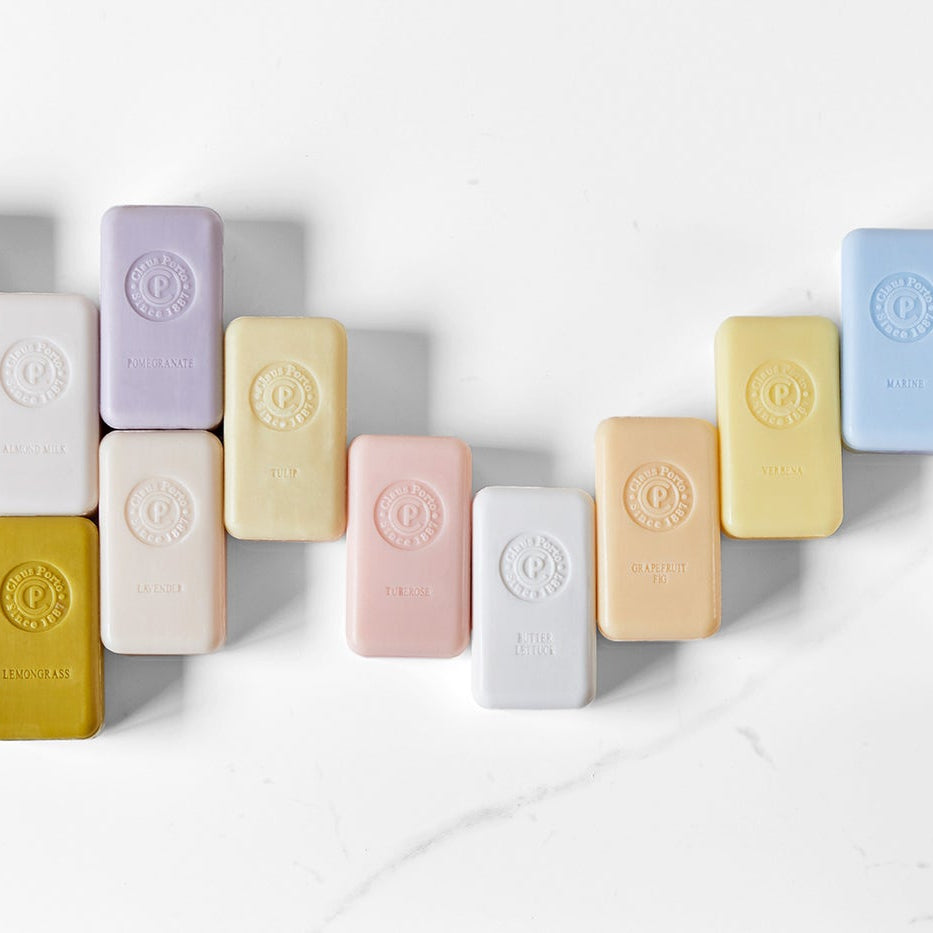 Claus Porto 8741 Pear Sandalwood Wax Sealed Soap - 150g