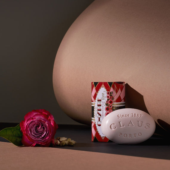 Claus Porto Deco Chypre Cedar Poinsettia Soap - 150g