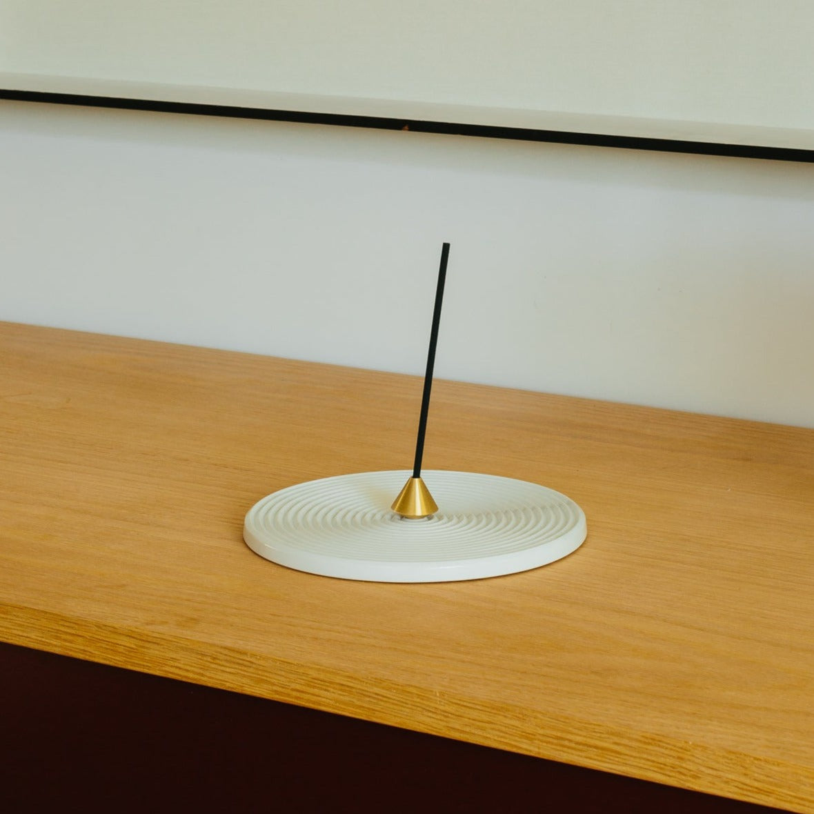 elemense Acorn Brass Incense Holder