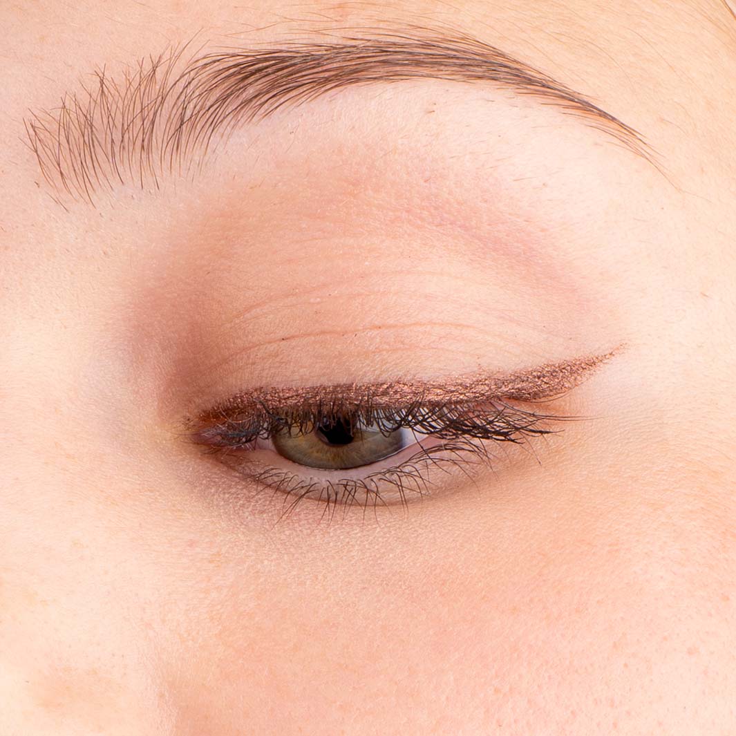 La Crique Liquid Eyeshadow & Highlighter - 05 Spicy Chocolate