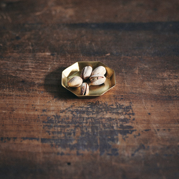 Fog Linen Work Brass Plate: Octagon (XS)