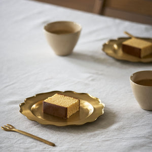 Fog Linen Work Brass Ruffle Edge Tray (M)
