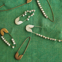 Fog Linen Work Brass Safety Pin (S)