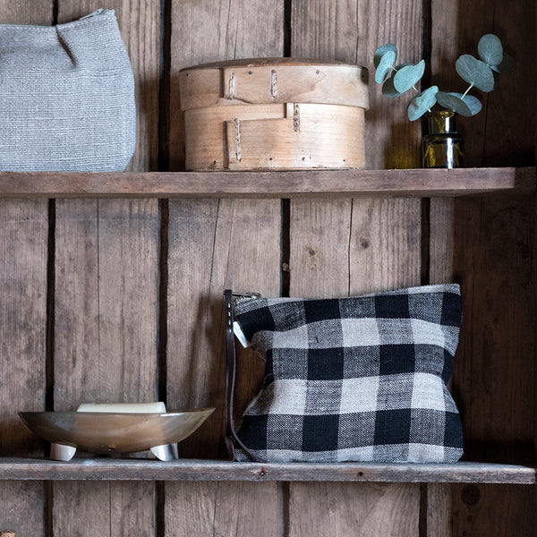 Fog Linen Work Canna Linen Pouch (L): Black Natural Check