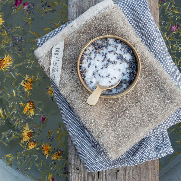 Fog Linen Work Chambray Hand Towel: Grey