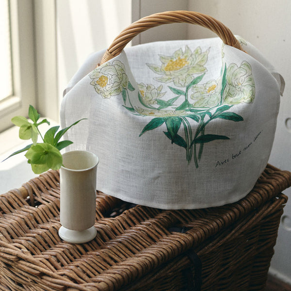 Isabelle Boinot Handkerchief: White Flowers