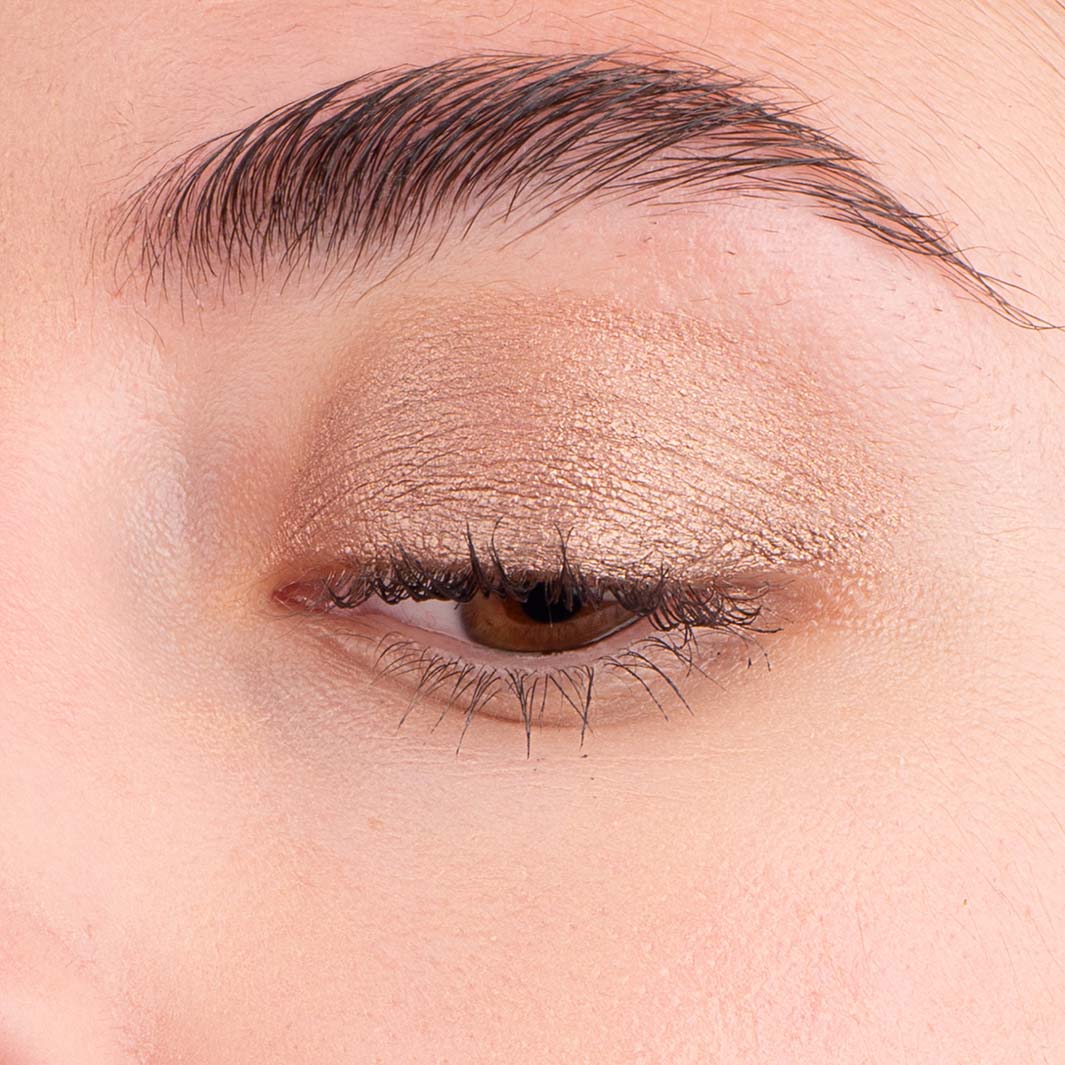 La Crique Liquid Eyeshadow & Highlighter - 04 Iced Macchiato
