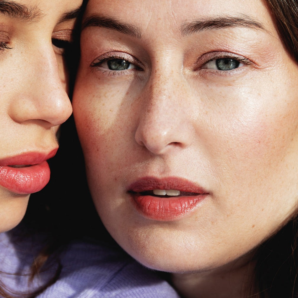 La Crique Moisturising Tinted Serum - 01 Fair