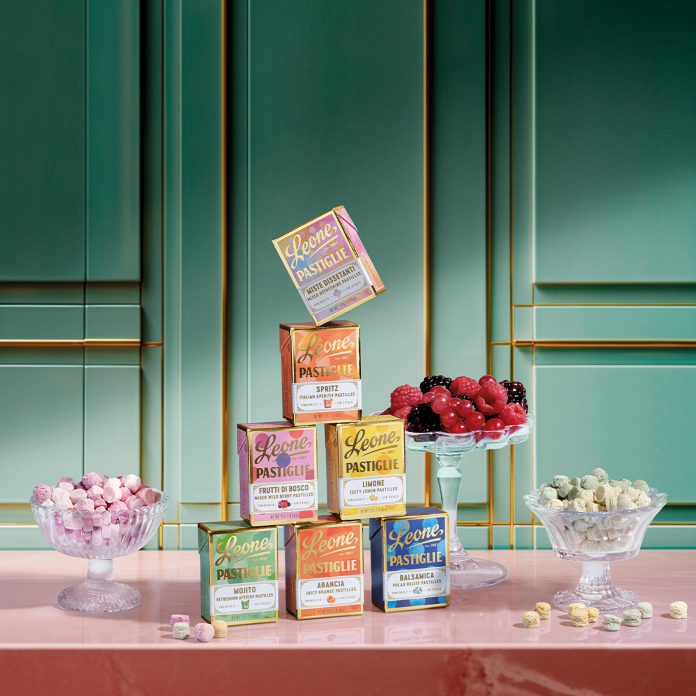 Leone 1857 Cinnamon Spice Pastilles in Box