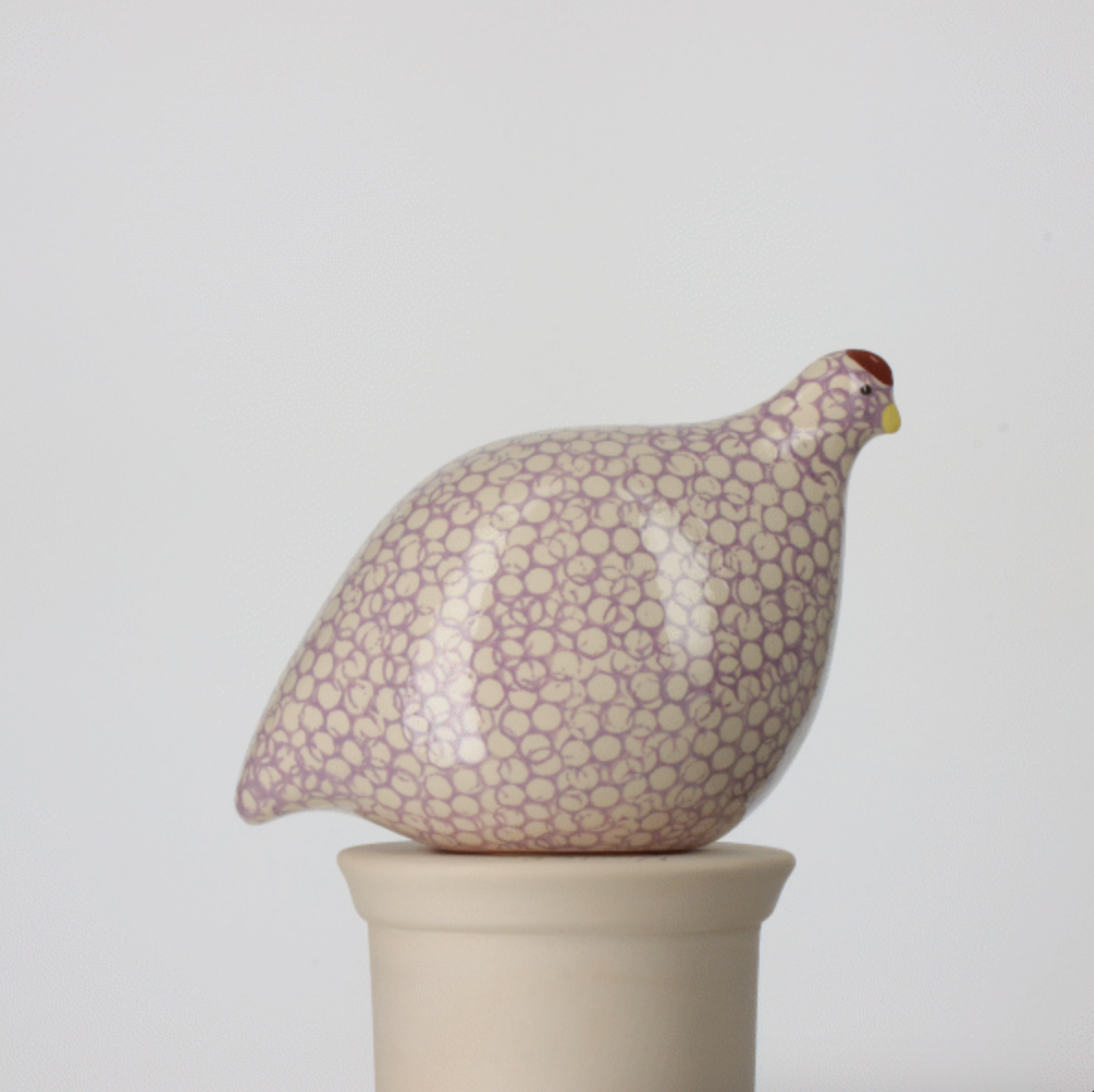 Les Ceramiques de Lussan Quail Standing - Mauve