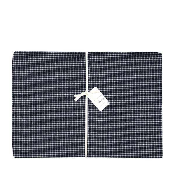 Linen Table Cloth (L): Steph