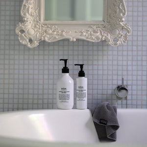 Salus Geranium + Juniper Berry Body Wash - 195ml