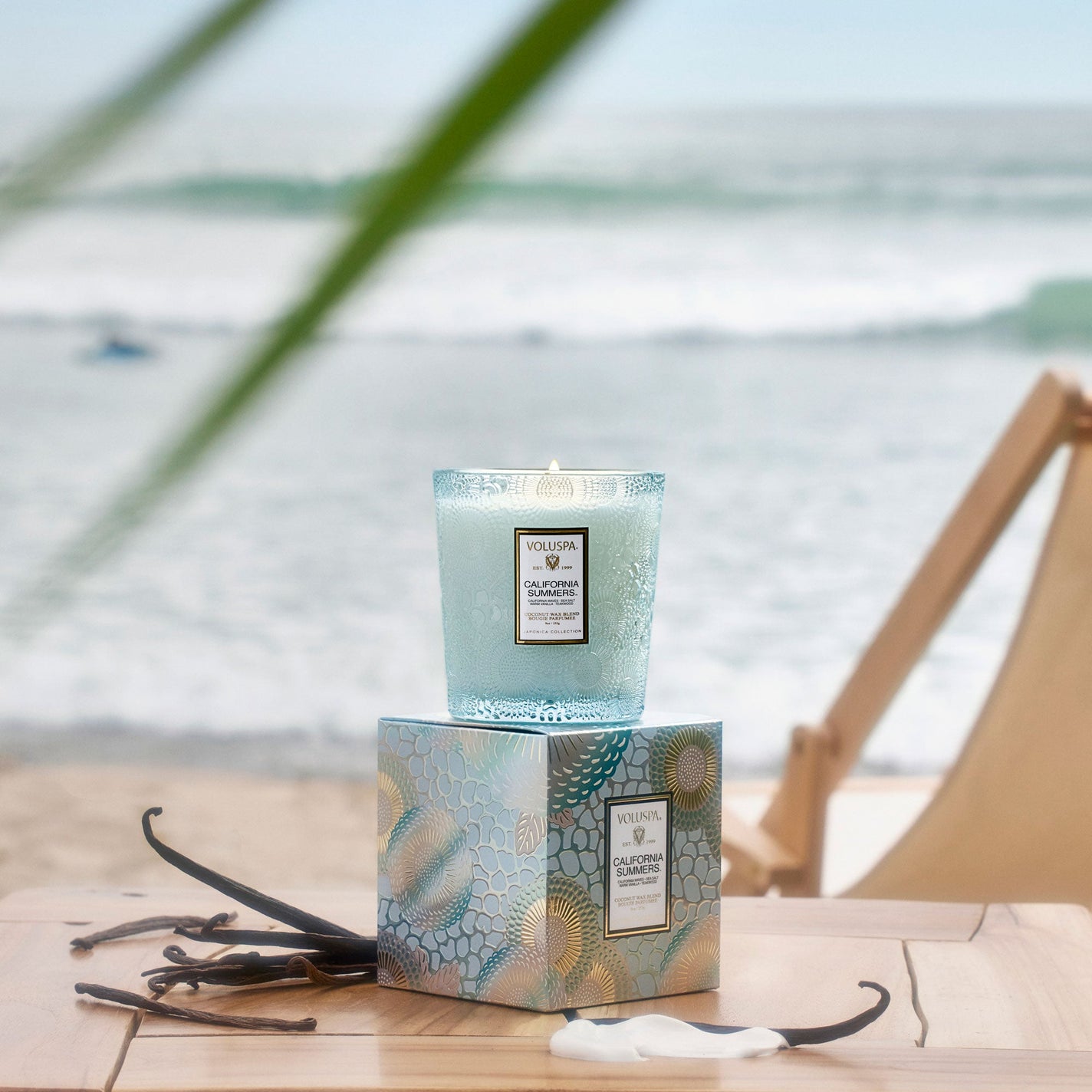 VOLUSPA California Summers 60hr Classic Candle