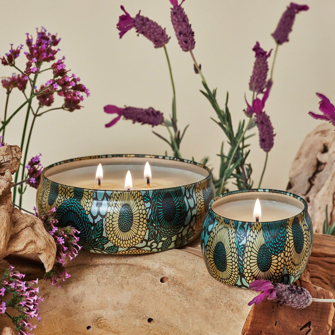 VOLUSPA French Cade & Lavender 3 Wick Candle
