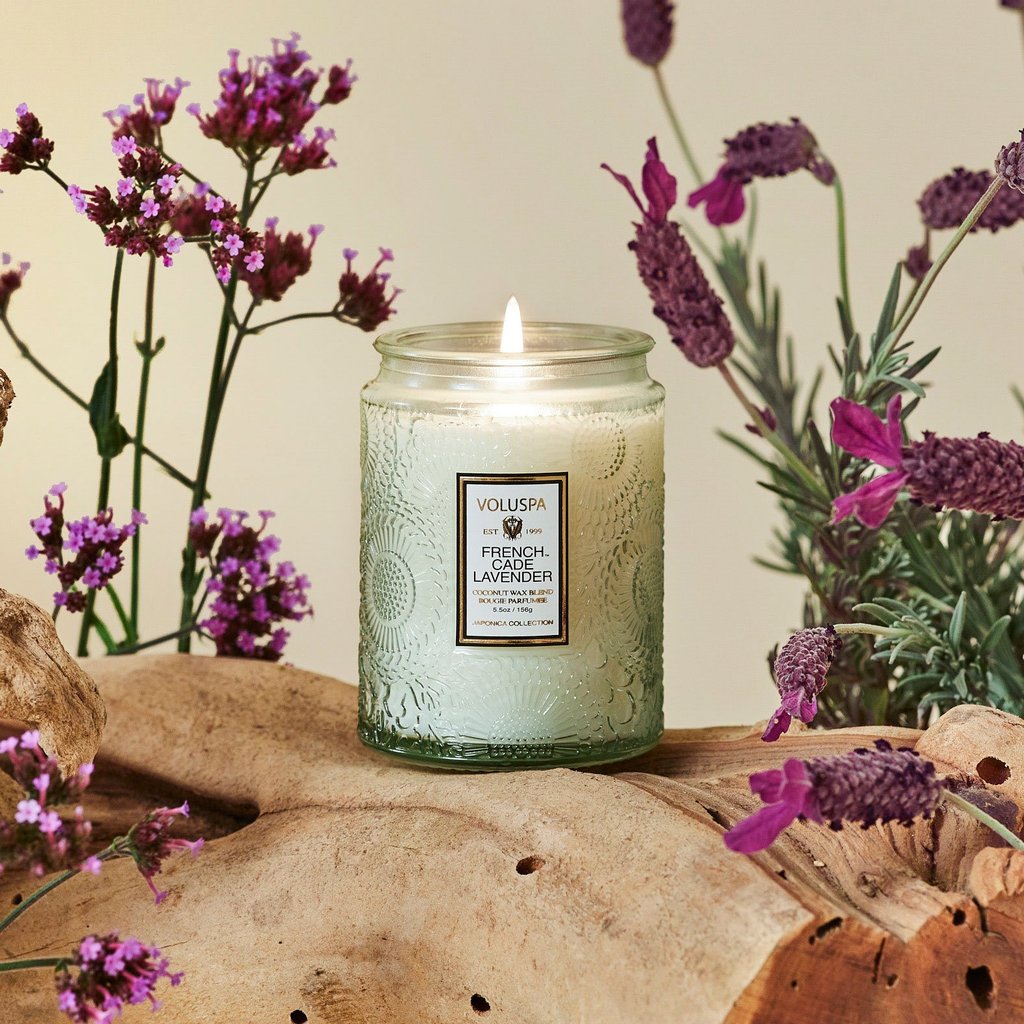 VOLUSPA French Cade & Lavender 50hr Candle Jar