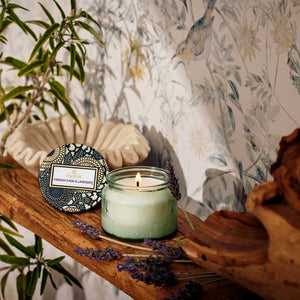 VOLUSPA French Cade & Lavender Petite Candle