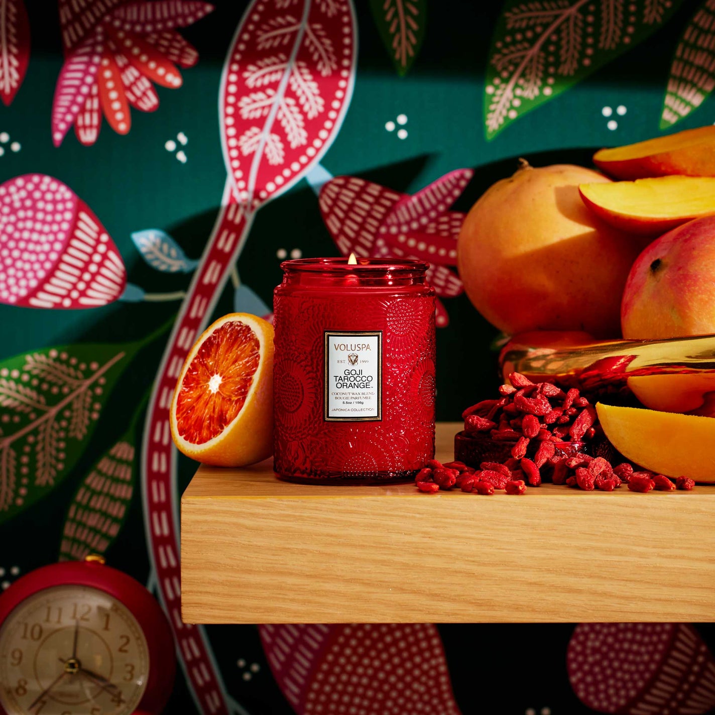 VOLUSPA Goji Tarocco Orange 50hr Candle Jar