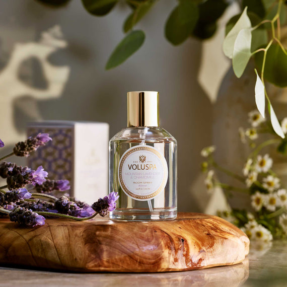VOLUSPA Mountain Lavender & Chamomile Room Spray