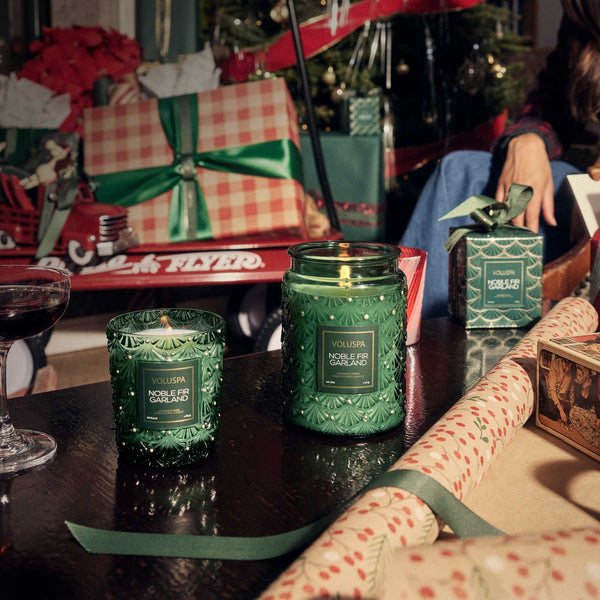 VOLUSPA Noble Fir Garland 100hr Candle