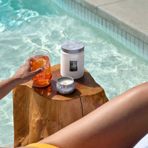 VOLUSPA Tahitian Coconut Vanilla 100hr Candle