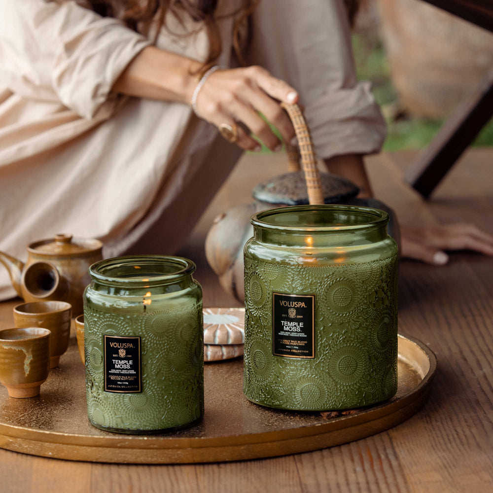 VOLUSPA Temple Moss Room Spray