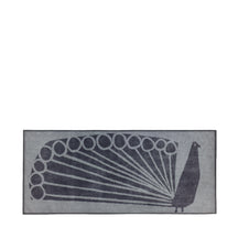 Yoshii Ottaipnu Peacock Hand Towel