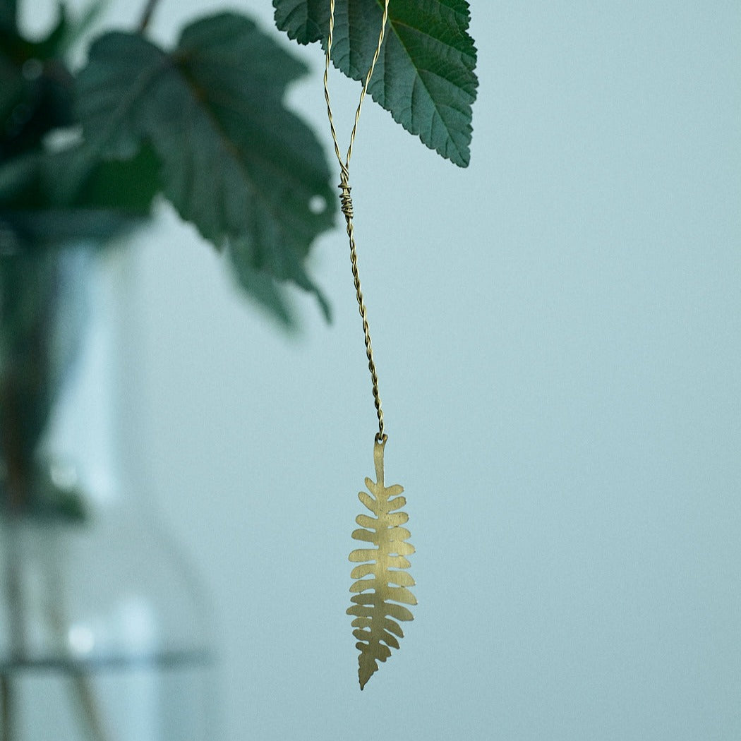 Fog Linen Work Feuille Brass Leaf