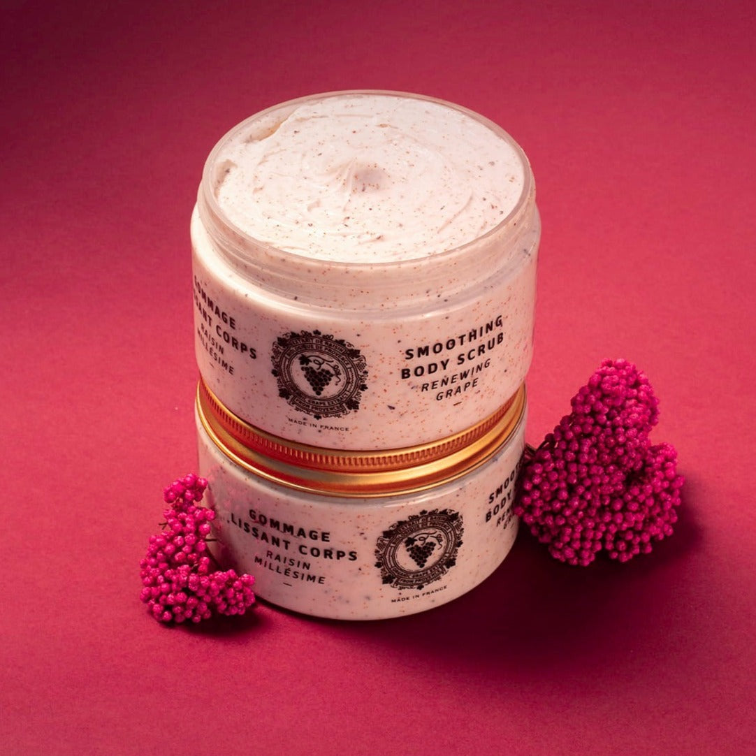 Panier des Sens Renewing Grape Smoothing Body Scrub