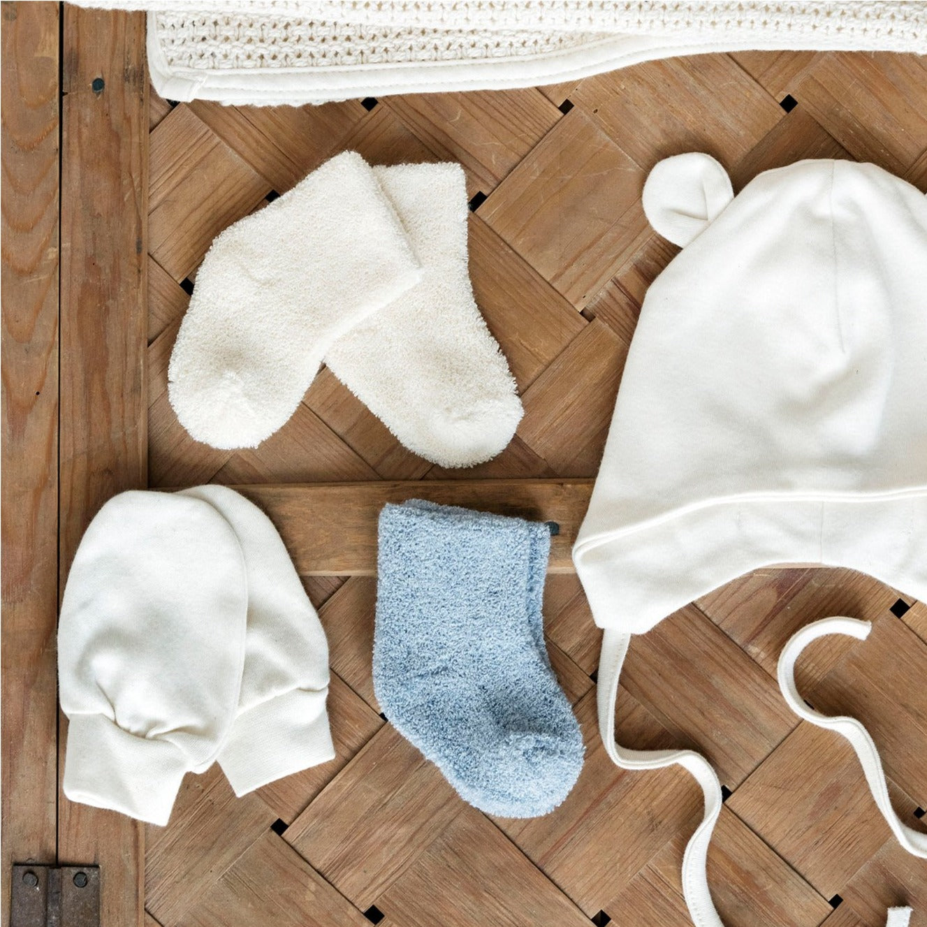Fog Linen Work Baby Pile Socks: Blue