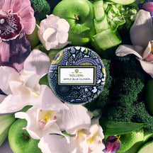 VOLUSPA Apple Blue Clover Petite Candle