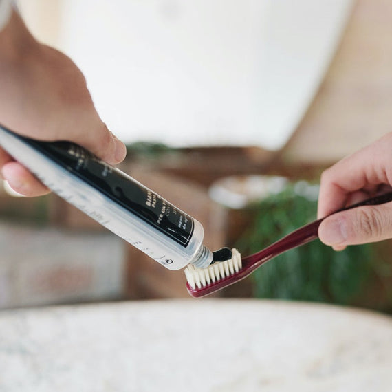 Acca Kappa Activated Charcoal Fluoride Free Toothpaste