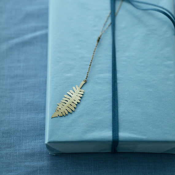 Fog Linen Work Brass Leaf: J Style