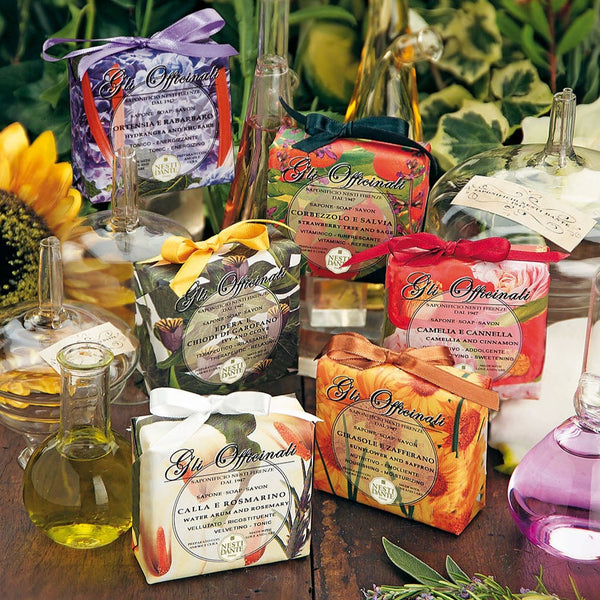 Nesti Dante Camellia & Cinnamon Soap