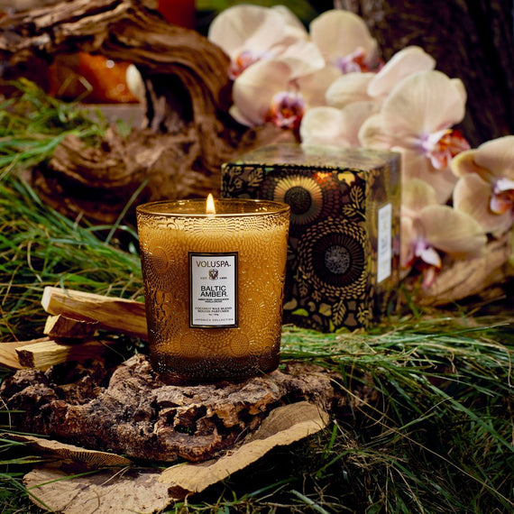 VOLUSPA Baltic Amber 60hr Classic Candle