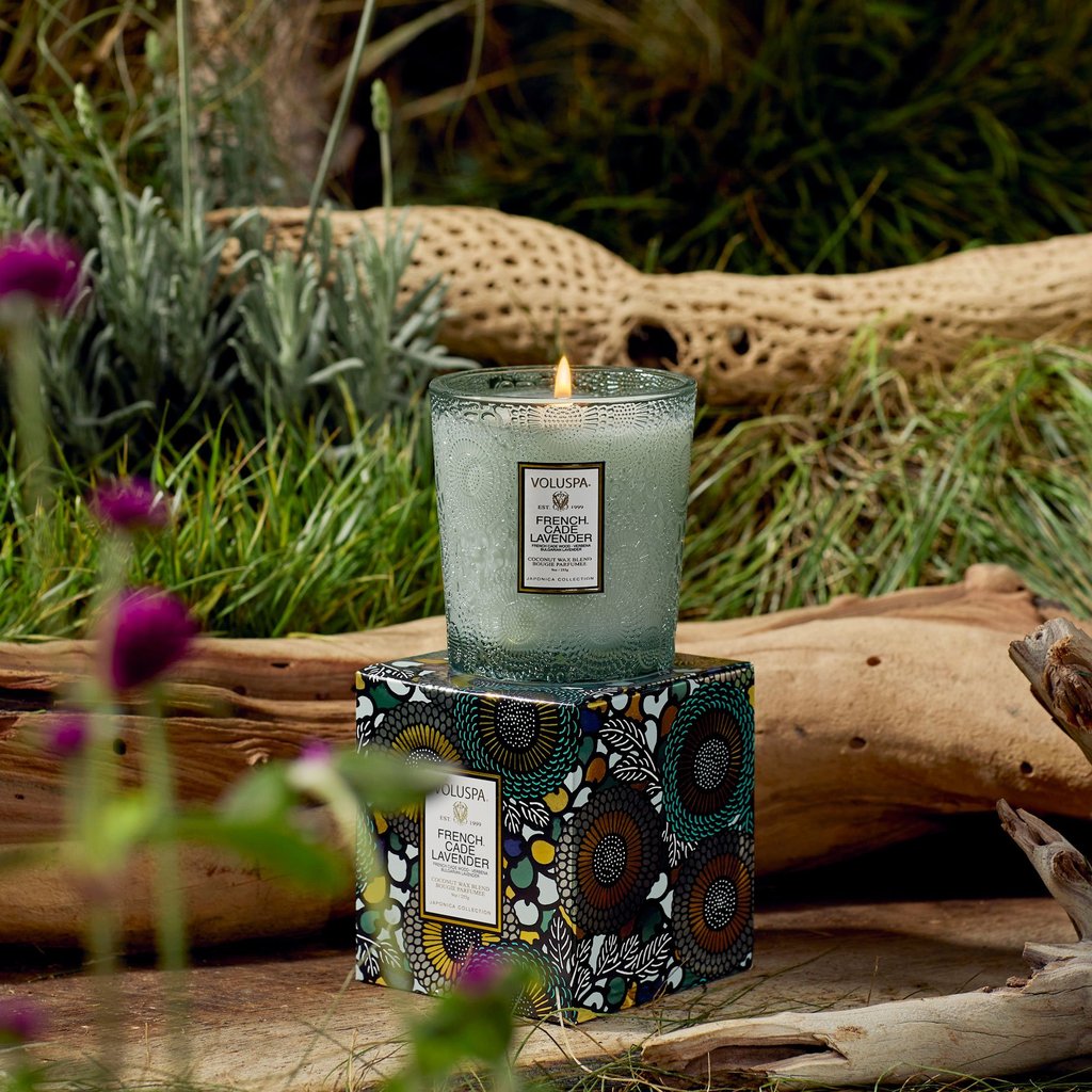 VOLUSPA French Cade & Lavender 60hr Classic Candle