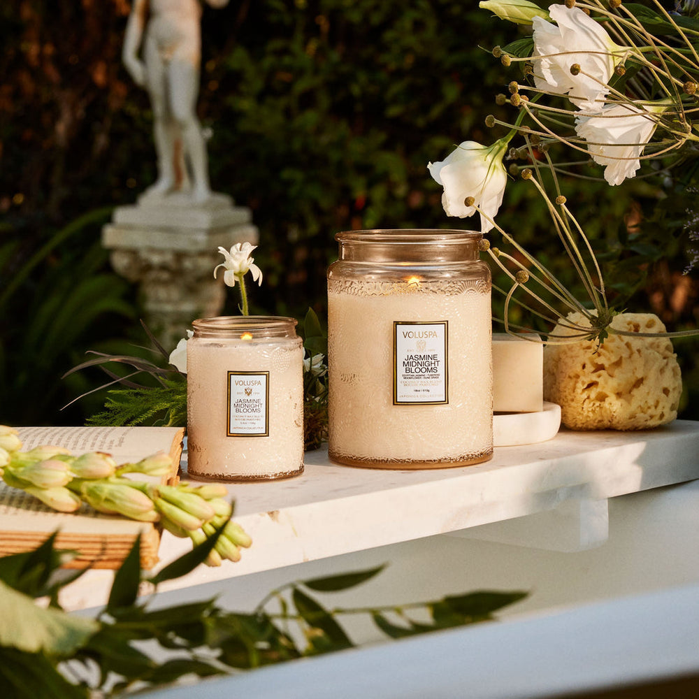 VOLUSPA Jasmine Midnight Blooms 50hr Candle Jar